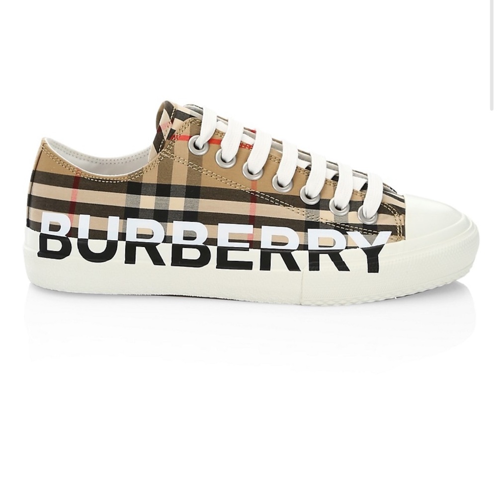 BURBERRY
